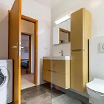 Two-bedroom In * Μεντουλίν